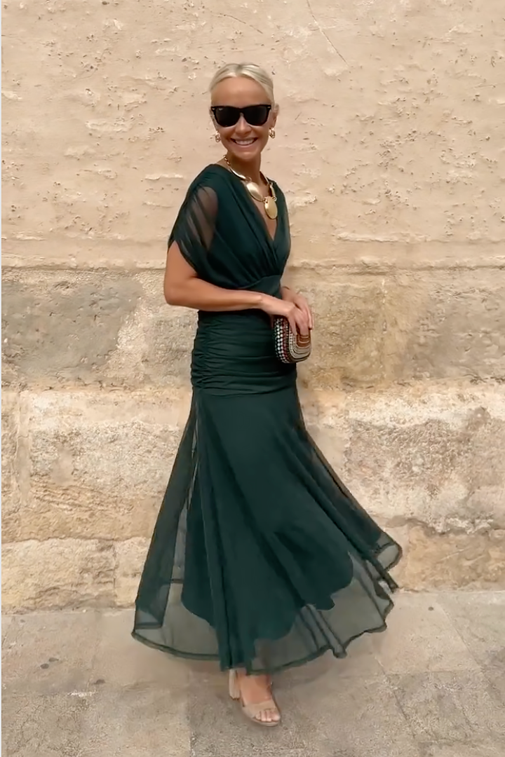 Luisa V-nyakú Ruha