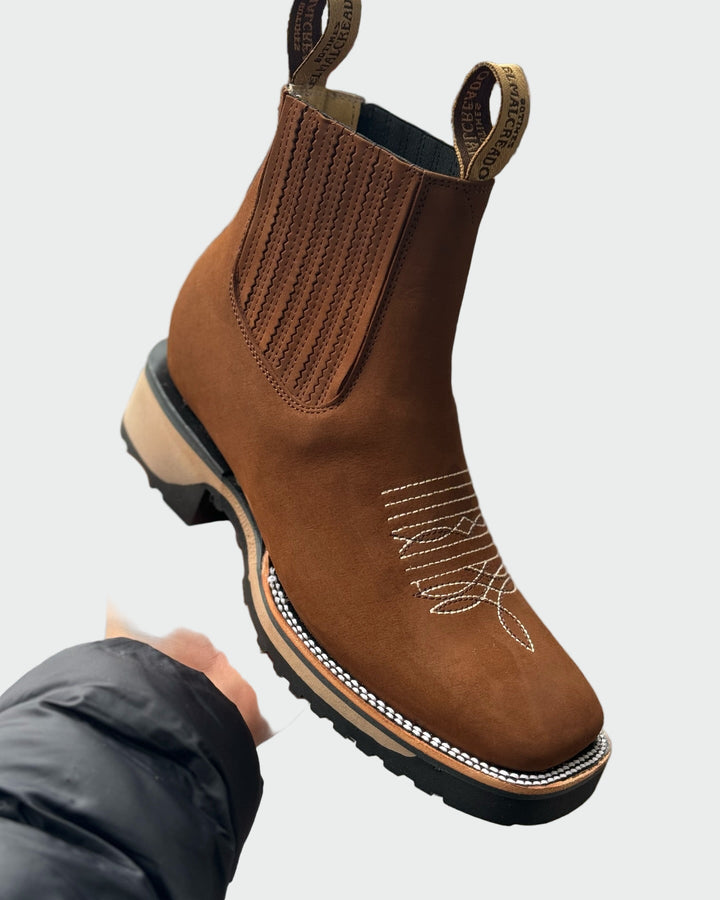 Bőr cowboy cipők
