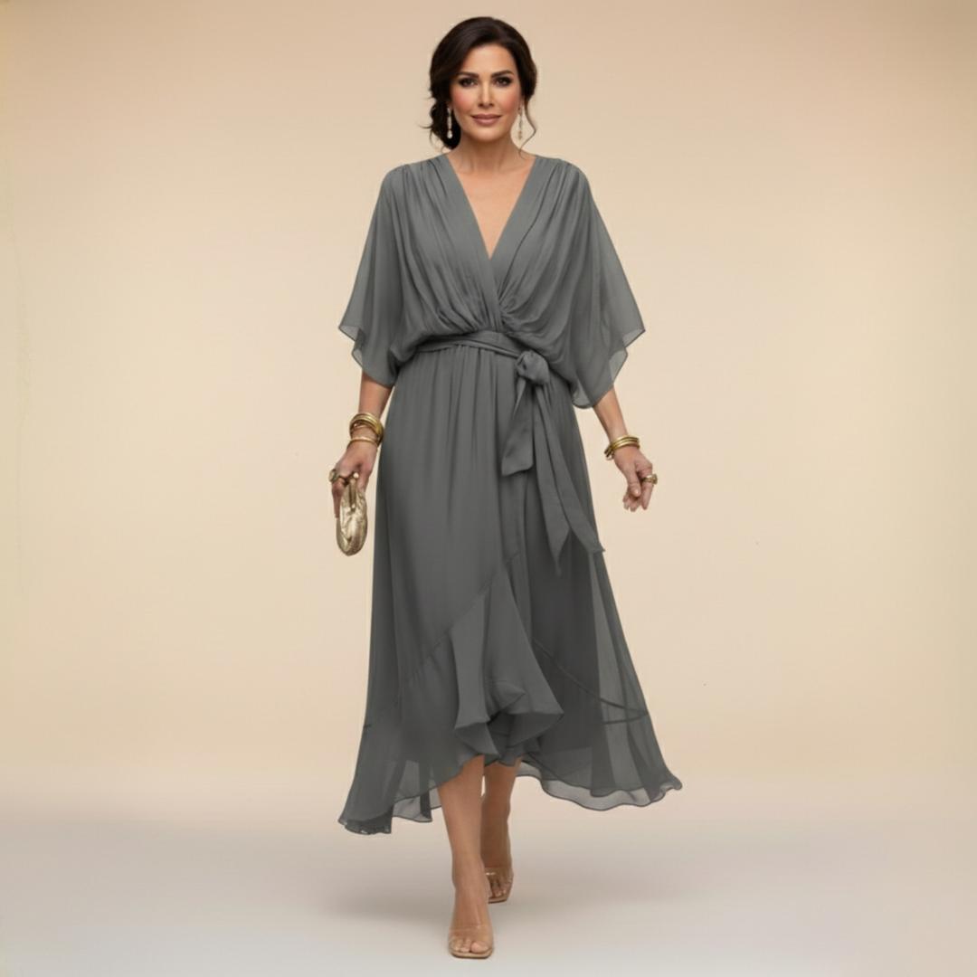 HANNA™ | V DEKOLTÁSSAL RENDELKEZŐ CHIFFON RUHA