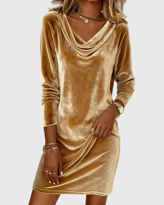 Zsófia - Laza Fazonú Velúr Ruha