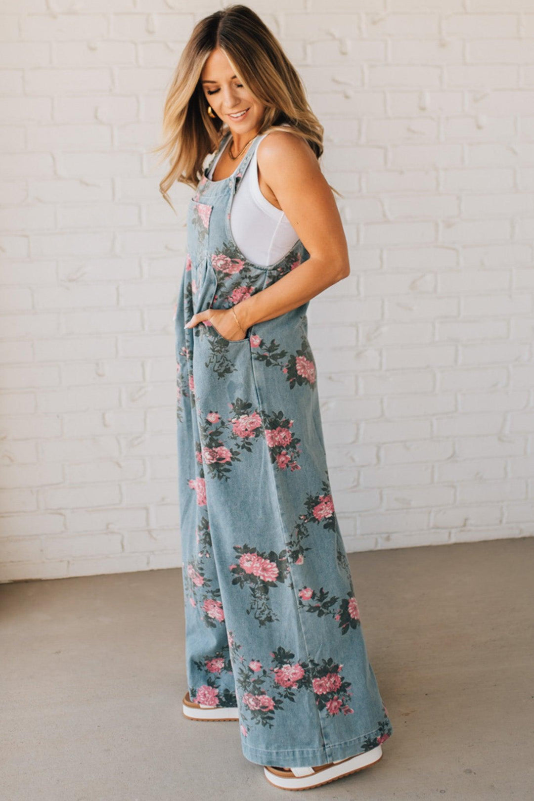 Harmat | Virágmintás Farmer Overall