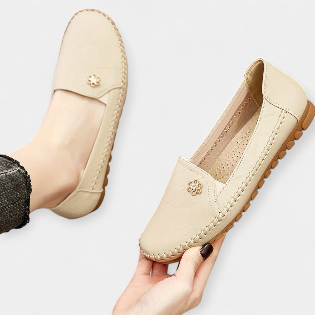 Könnyű Slip-On Cipők